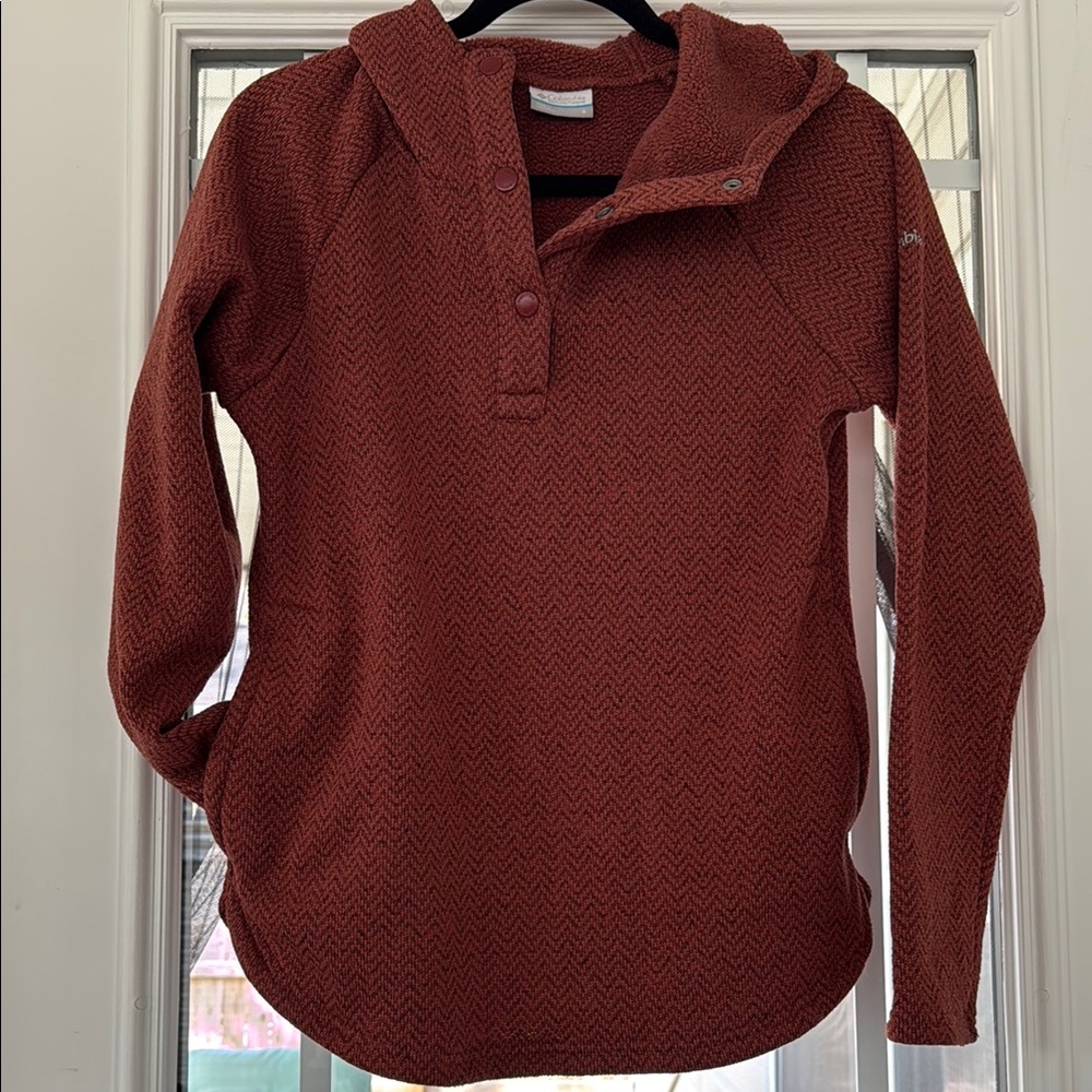 Rust Red Hooded Pullover